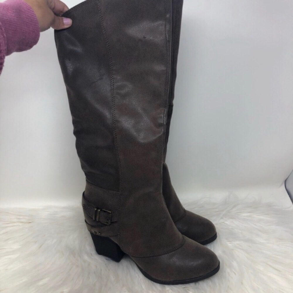 American Rag Emilee Heeled Tall Buckle Boot size 9.5 wide